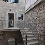 Sonja Apartamento Pucisca