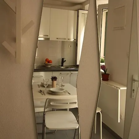 Sonja Apartment *