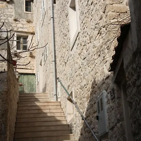 Sonja Apartamento Pucisca